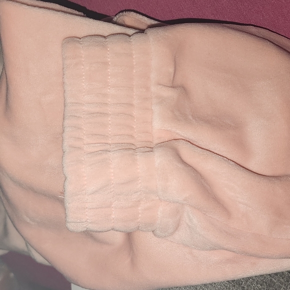 NWT Z by Zella Girls' Plush Soft Velour Pullover Pink Powder Sz L 10/12 - Picture 2 of 2